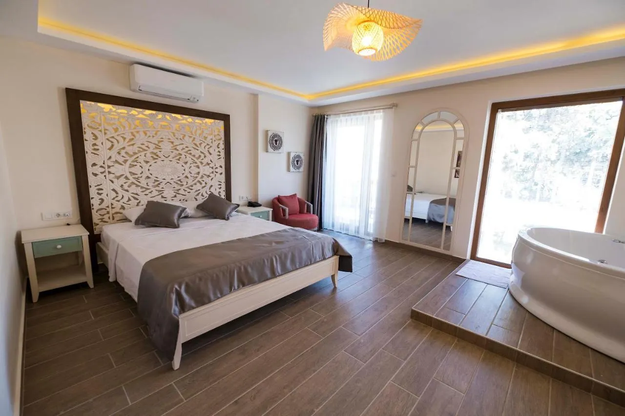 Icarus Hotel Cesme 3*,  Turkey