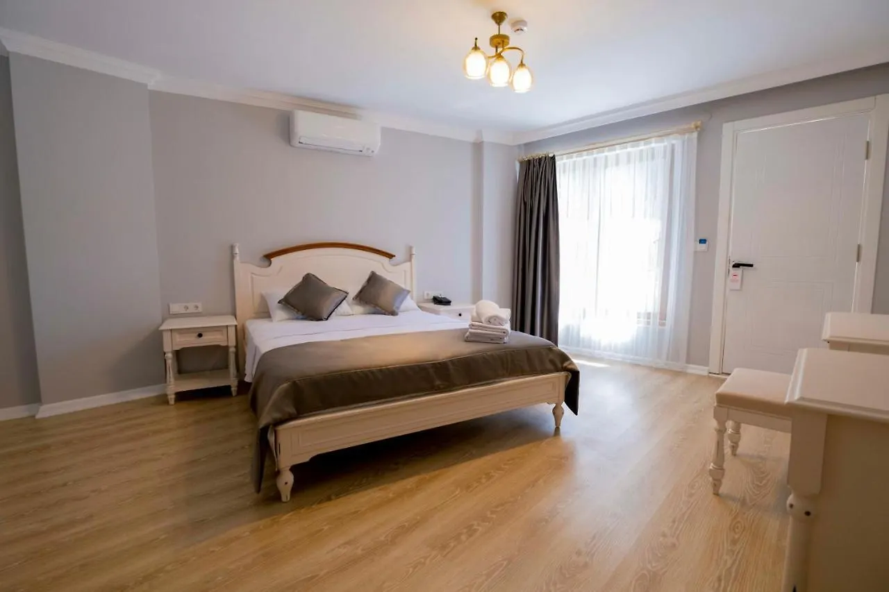 Icarus Hotel Cesme